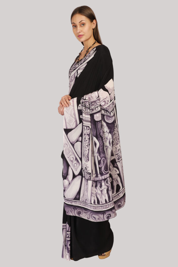 Khajuraho Hand painted Saree in Black and White - Image 3
