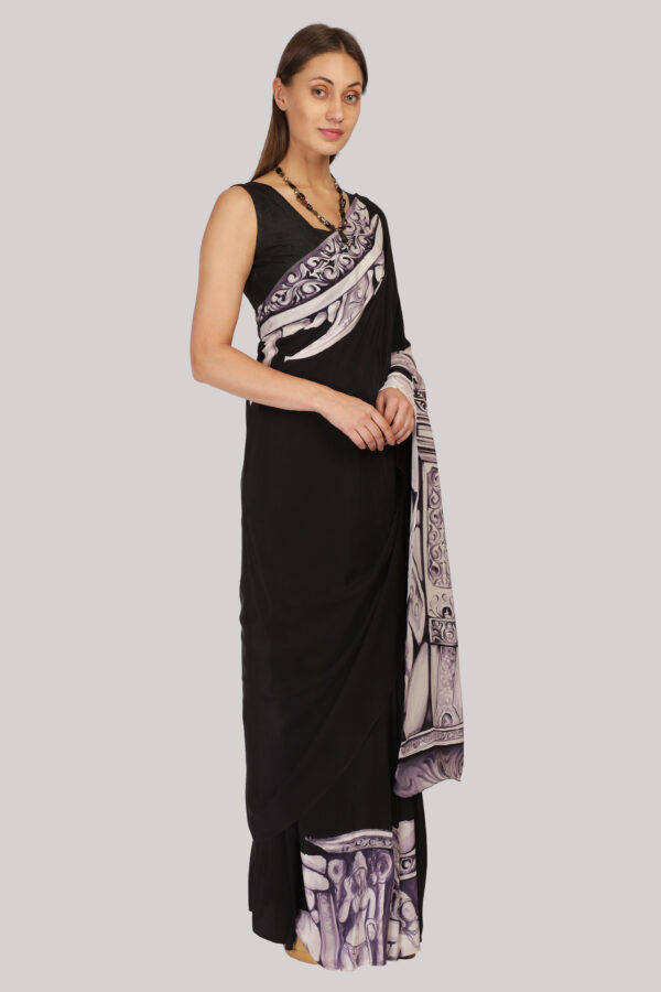 Khajuraho Hand painted Saree in Black and White - Image 7