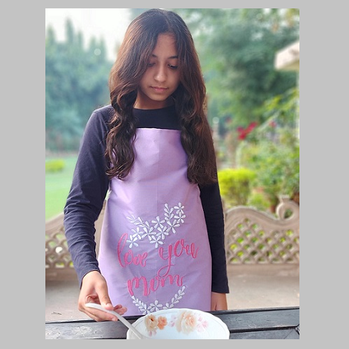 Mom Embroidered Apron – esprintshop