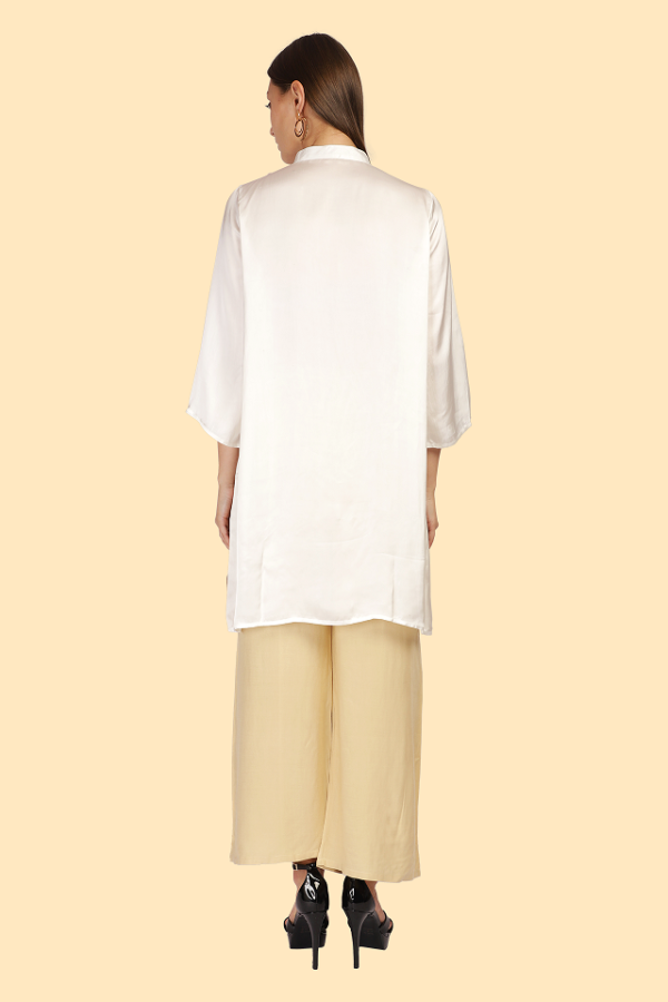 Khajuraho themed hand painted Short Kurta - Image 5