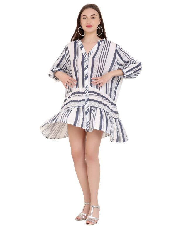 Fun dress in stripes - Image 4
