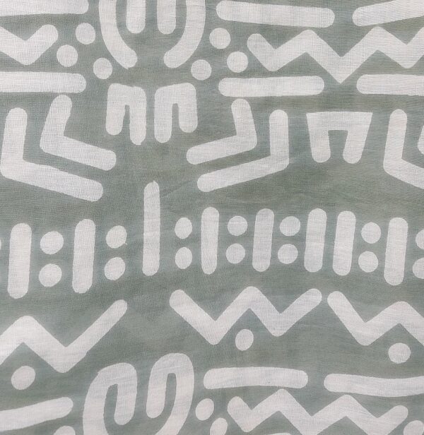 Scarf in sage color with print - Image 3