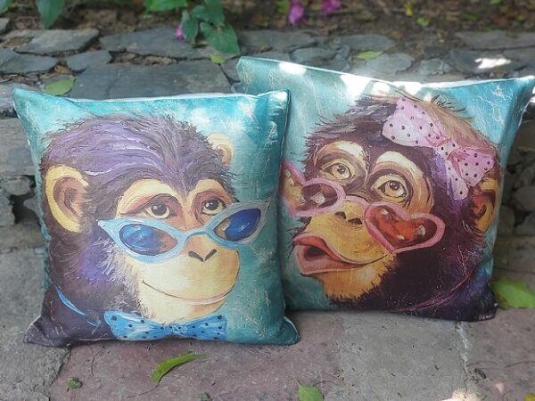 Couple Monkey Cushion (Set of two) - Image 2